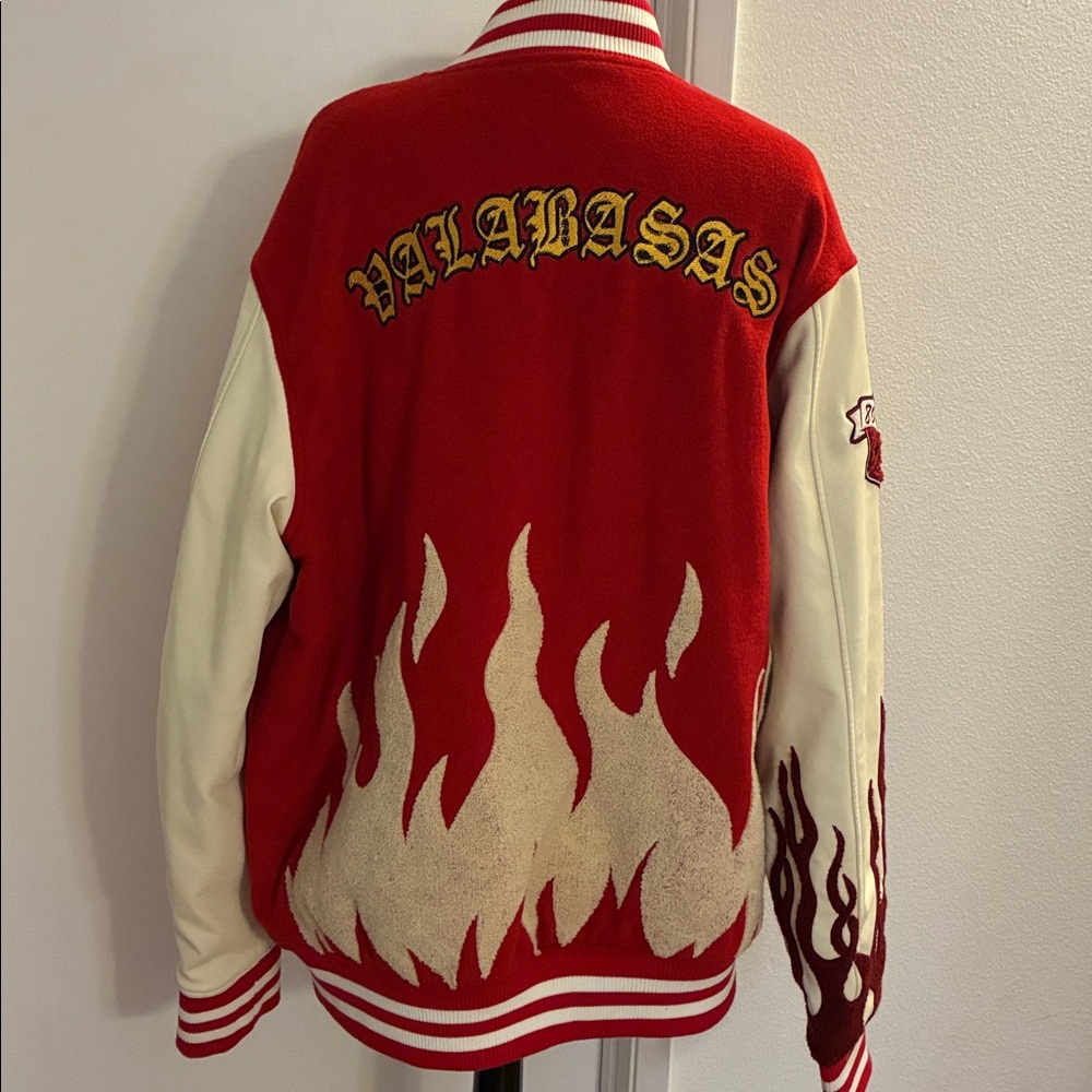 VALABASAS Red and White V Tigers Varsity Jacket with Patches XL NWOT - Picture 8 of 13